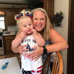 Meet your Posher, Stacy